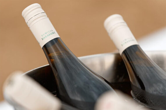 Which one is better- screw cap or cork dop?